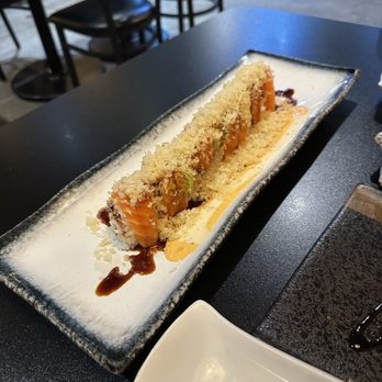 Kizuna Sushi - Mango Crunch - Sushi Bars Near Me - San Jose, California Kizuna Sushi - Mango Crunch - Sushi Bars Near Me - San Jose, California