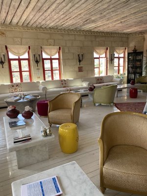 Hezen Cave Hotel by null