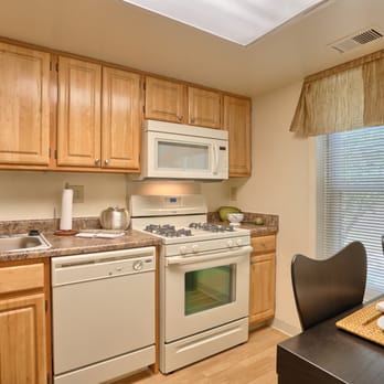 Springford - Kitchen - Apartments Near Me - Harrisburg, Pennsylvania