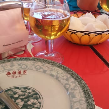 Buda - Disfrutando del aire que corre hoy - Dim Sum Near Me - Seville, SE