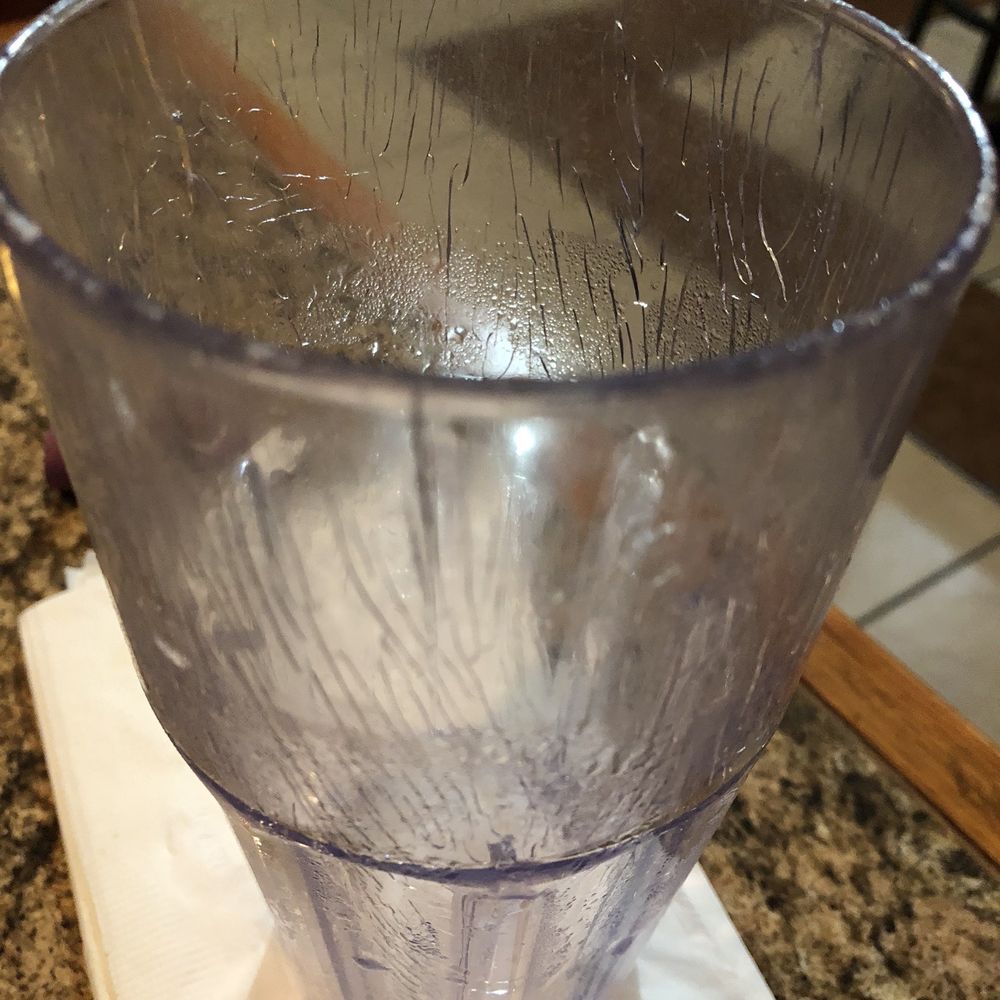 Cancun Mexican Grill - Cracked plastic ware - Mexican Near Me - Paducah, Kentucky Cancun Mexican Grill - Cracked plastic ware - Mexican Near Me - Paducah, Kentucky