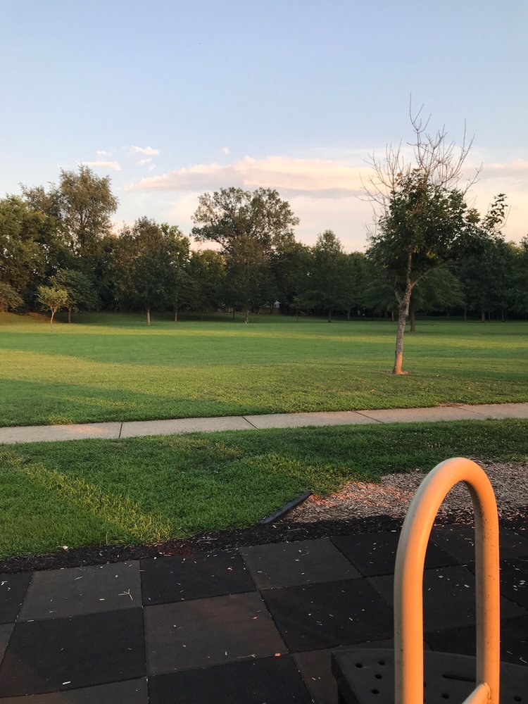 BARFIELD CRESCENT PARK 48 Photos & 22 Reviews 697 Barfield Crescent