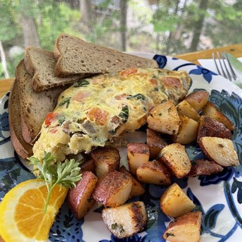 Cove Cafe - Omelets #16 - American Near Me - Ogunquit, Maine