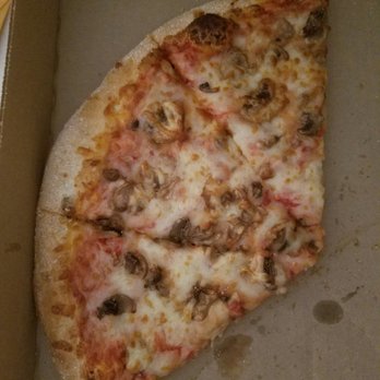 Pasquale's Pizzeria - Ordered extra cheese and got this...  Very disappointed. - Pizza Near Me - Gibsonia, Pennsylvania