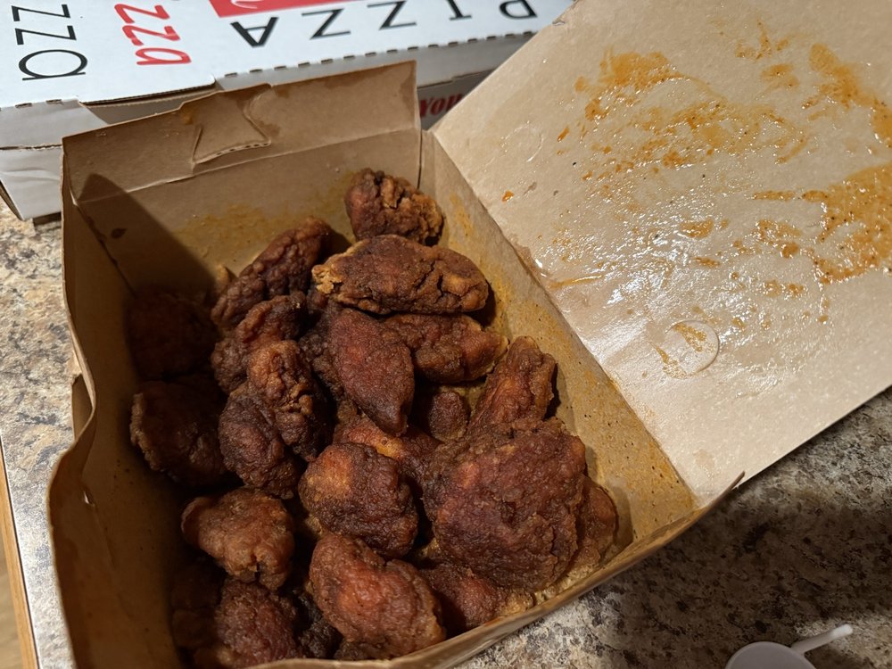 Food from Pizza Pauls