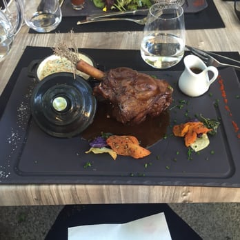 Le Salon des Gourmets - Lamb shank with a cheese rice side dish that complimented the meal well. - French Near Me - Salon-de-Provence, 13