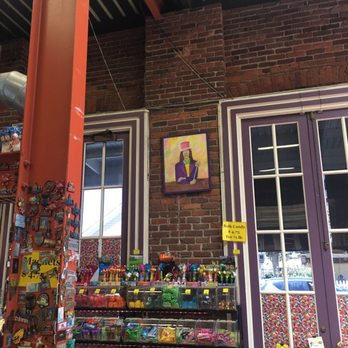 Candy Heaven - Candy Stores Near Me - Sacramento, California