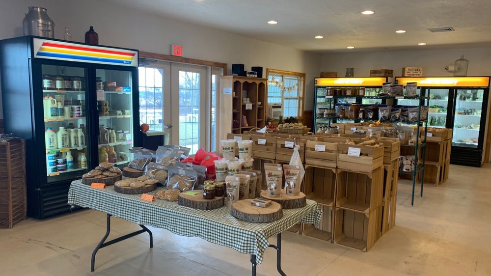 OYLER’S ORGANIC FARM Updated October 2024 400 Pleasant Valley Rd