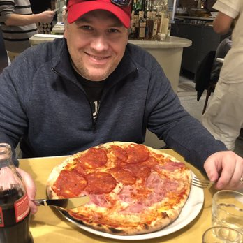 Solo Pizza - Pizza Near Me - Savona, 42 Solo Pizza - Pizza Near Me - Savona, 42