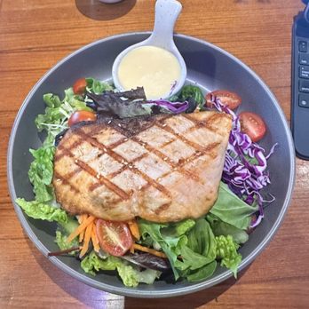 Pink Pepper - Grilled Salmon Salad bowl - Thai Near Me - Los Angeles, California Pink Pepper - Grilled Salmon Salad bowl - Thai Near Me - Los Angeles, California