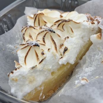 Soul Grind Coffee Roasters - Lemon meringue pie - Coffee & Tea Near Me - Pacifica, California Soul Grind Coffee Roasters - Lemon meringue pie - Coffee & Tea Near Me - Pacifica, California