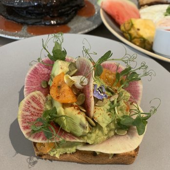 Basalt - Avocado Toast - New American Near Me - Honolulu, Hawaii