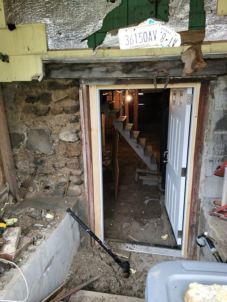 Slide of Sunshine Trade Services