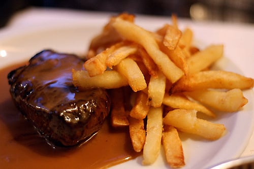 À la Biche au Bois by null