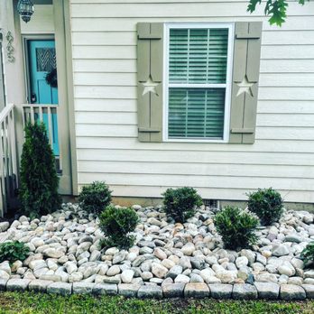 Grantlanta Lawn - Rock garden - Landscape Architects or Designers Near Me