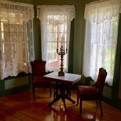 Maxfield Inn