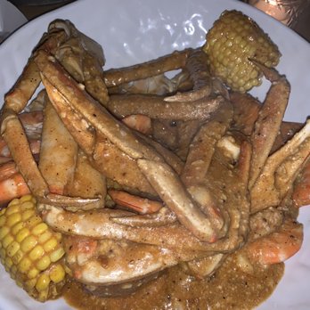 Claw Daddy's - Snow crab legs and shrimp with corn - Cajun/Creole Near Me - Brooklyn, New York
