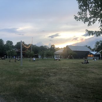 Westwind Orchard - Cideries Near Me - Accord, New York