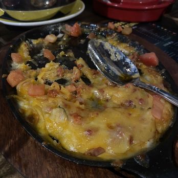 Sofia's Taqueria Old Bridge - Absolutely no beans in this stiff cheese, a horrible way to advertise choriquezo - Mexican Near Me - Old Bridge, New Jersey