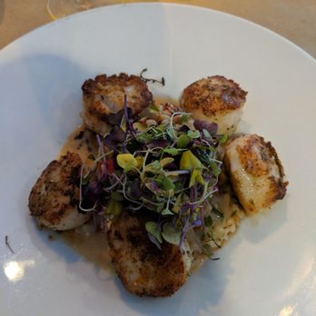 Caffe Regatta - Scallops - Seafood Near Me - Pelham, New York