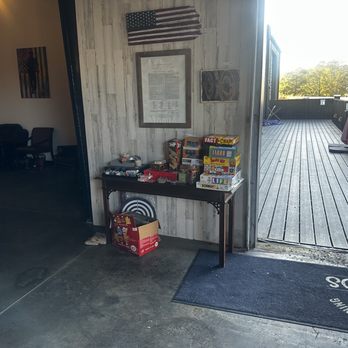 Legends Distillery - Games to enjoy - Distilleries Near Me - Cumming, Georgia