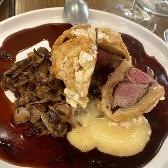 Tasting House - Beef Wellington - Wine Bars Near Me - Los Gatos, California Tasting House - Beef Wellington - Wine Bars Near Me - Los Gatos, California