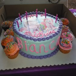 Little Habana Bakery - My lil girl loved it