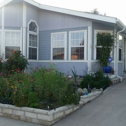 Mountain View Estates - Gorgeous corner lot!