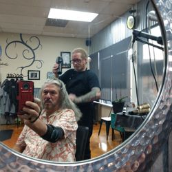 Nolas Salon - Robert teaching me how to take care of my hair