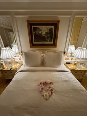 Four Seasons Hotel George V, Paris by null