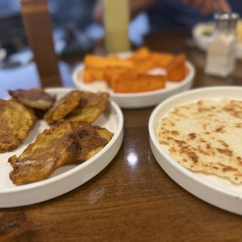 Casera Latin Kitchen and Bakery - Tostones, arepa and Yucca fries - Peruvian Near Me - Oceanside, California