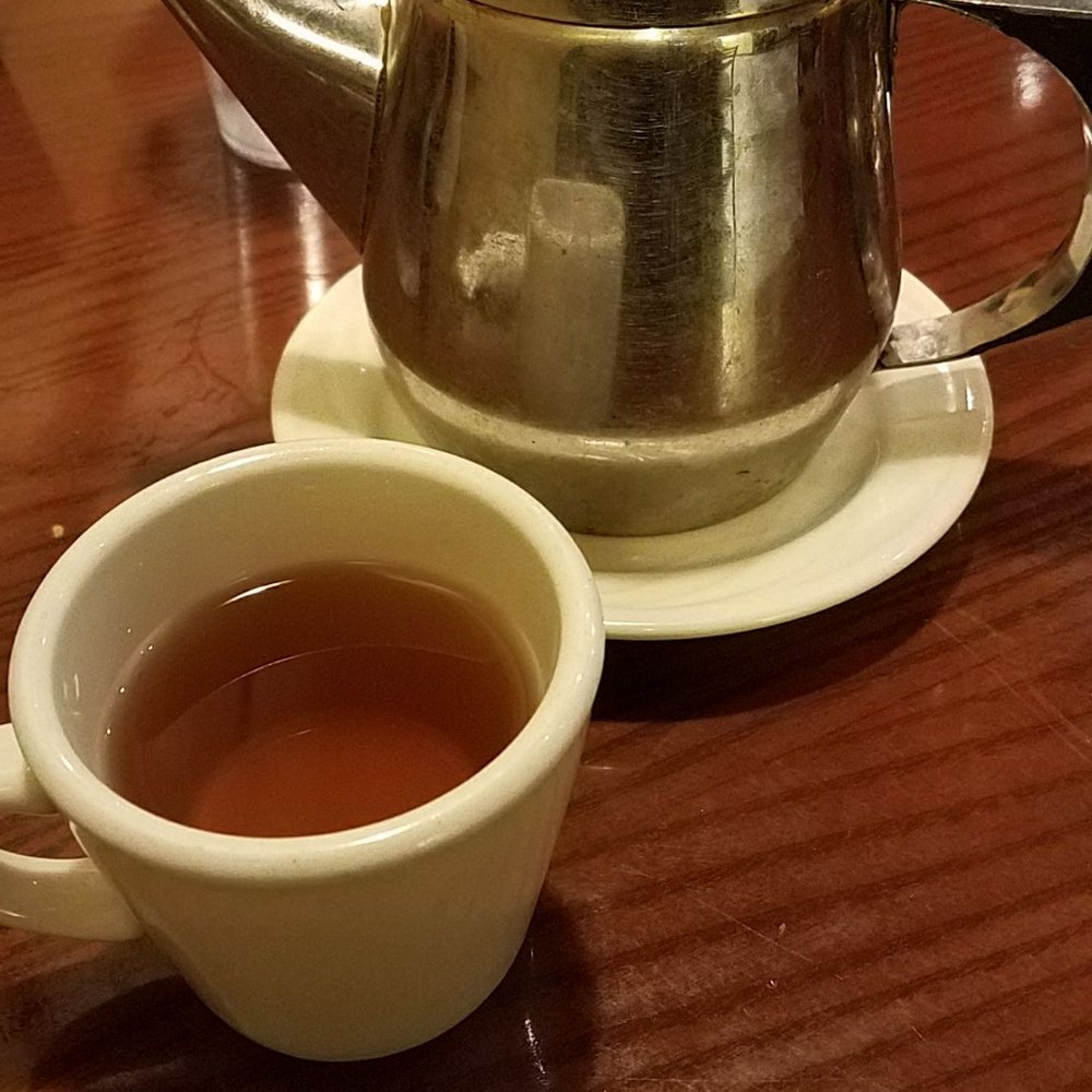 Linh's Bistro - Complentary tea - Vietnamese Near Me - Dayton, Ohio Linh's Bistro - Complentary tea - Vietnamese Near Me - Dayton, Ohio