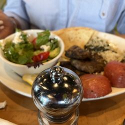 Ethos Greek Bistro - Ethos Kefte Platter (3 pcs)