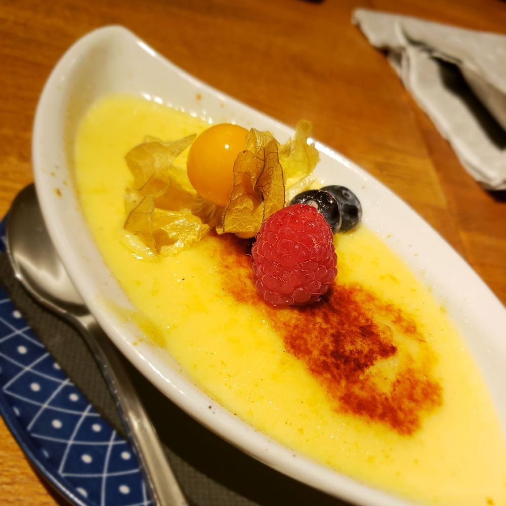 EATapaS - Creme catalana - Spanish Near Me - Munich, BY