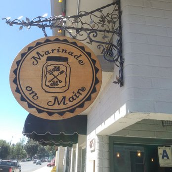 Marinade On Main - You can smell the deliciousness from a mile away outside! - American Near Me - Ramona, California
