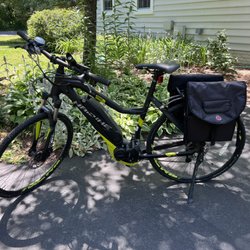 Piccadilly Cycles - Husband's bike weighs around 50 pounds