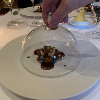 Le Cinq - Gratinée d'oignons de printemps: amazing!! - French Near Me Le Cinq - Gratinée d'oignons de printemps: amazing!! - French Near Me