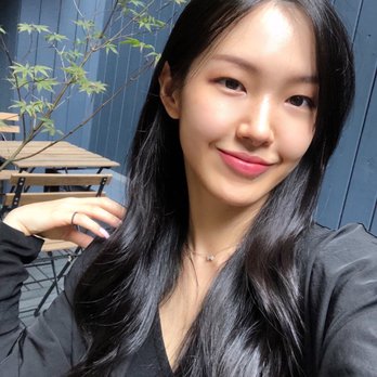 Brush - Pretty back yard! @p_kabooo - Hair Salons Near Me - New York, New York Brush - Pretty back yard! @p_kabooo - Hair Salons Near Me - New York, New York