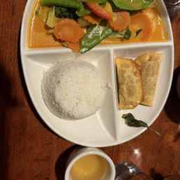 Veg Mixed Vegetable Red Curry* Veg Mixed Vegetable Red Curry*