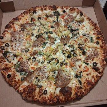 Pizza Perfection - Greek garden pizza with gyro meat added - Pizza Near Me - Pullman, Washington