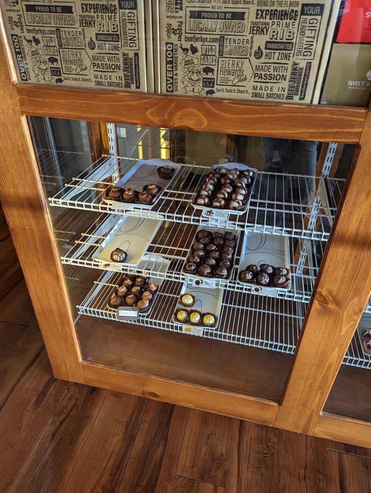 BEEF JERKY OUTLET Updated September 2024 26 Photos & 14 Reviews 2005 W State Hwy 76