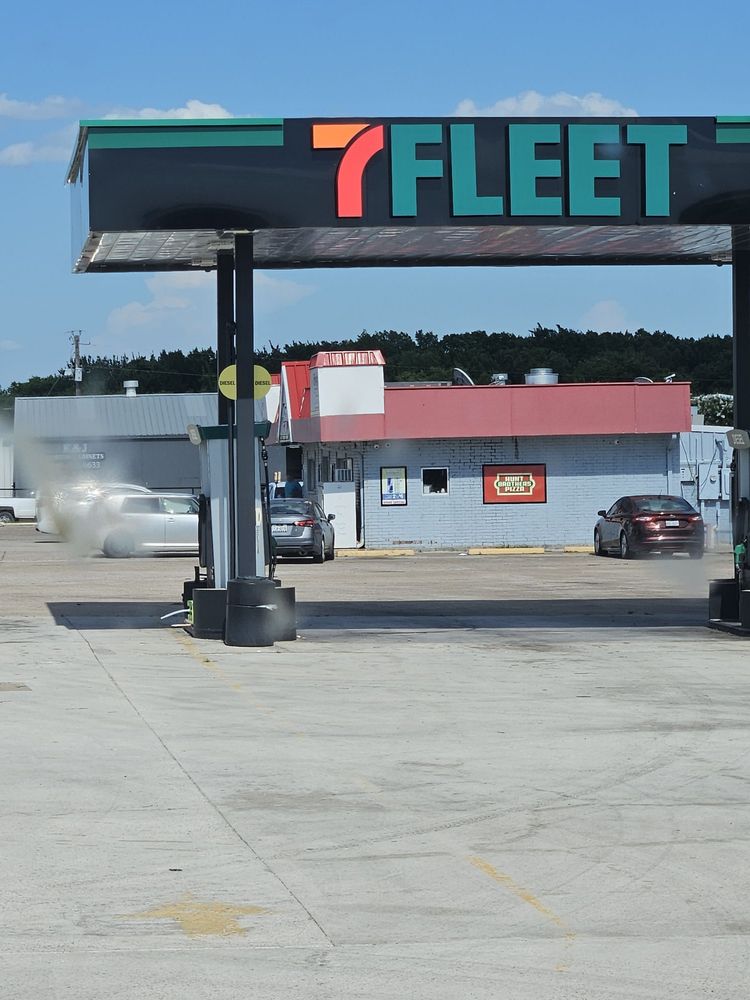 Midway Truck Stop Logo