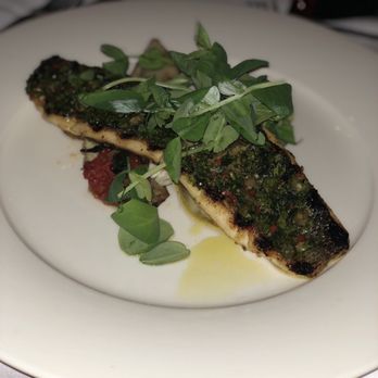 Beatrice - Salmon - Italian Near Me - Montreal, Quebec