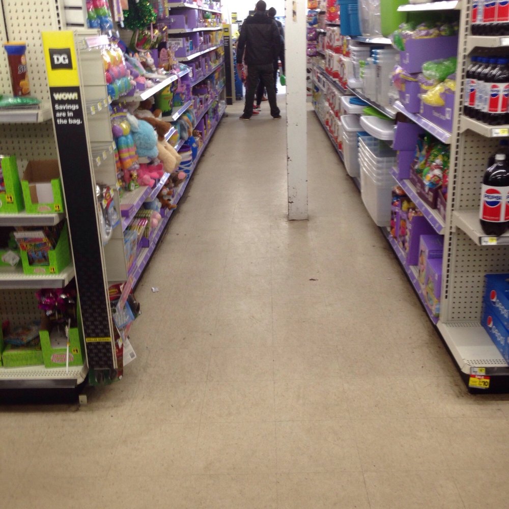 Dollar General - Lines always long and down the aisle - Discount Store Near Me - Irvington, New Jersey