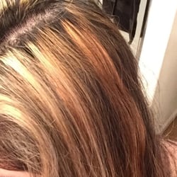 3 different colors all I wanted was caramel/ light brown colored highlights but got these nasty colors instead