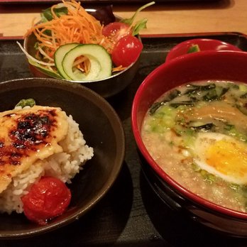 RAMEN-SAN - Express lunch with tonkotsu ramen and salmon rice - Ramen Near Me - Chicago, Illinois RAMEN-SAN - Express lunch with tonkotsu ramen and salmon rice - Ramen Near Me - Chicago, Illinois