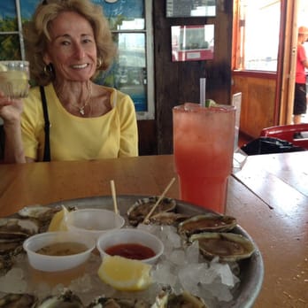 Brooklyn Crab - $1 oyster special worth your stop!  Watermelon cocktail pricey and watery. - Seafood Near Me - Brooklyn, New York