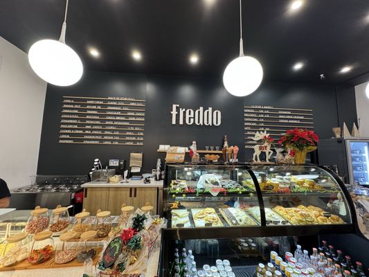 Freddo by null