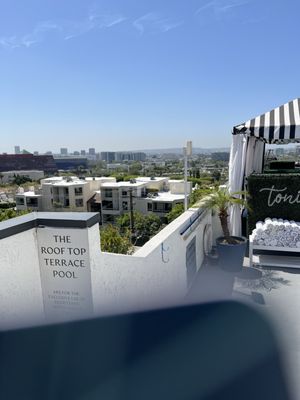 Montrose at Beverly Hills by null