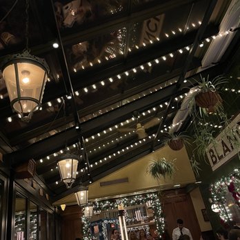 Le Diplomate - Venue - Brasseries Near Me - Washington, DC, District of Columbia Le Diplomate - Venue - Brasseries Near Me - Washington, DC, District of Columbia